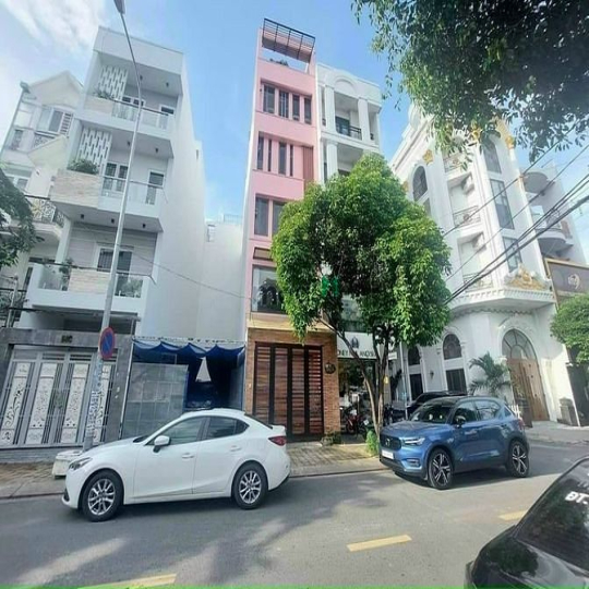 Bán CHDV đường D5.Phường 25.BT(4,5x18m),5 tầng, 20 phòng.TN:50Triệu/th
