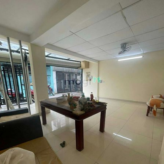 Nhà đường Đình Phong Phú, Xe Hơi Vào Nhà, 54m2,Nở Hậu, 2 tầng, TNP B