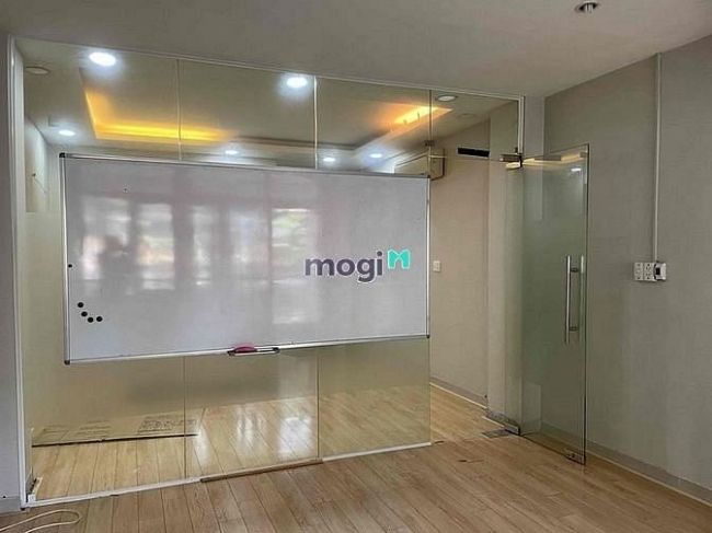 Cho thuê nhà MT Phạm Ngọc Thạch, Quận 3, hầm 8 tầng, PCCC, máy lạnh