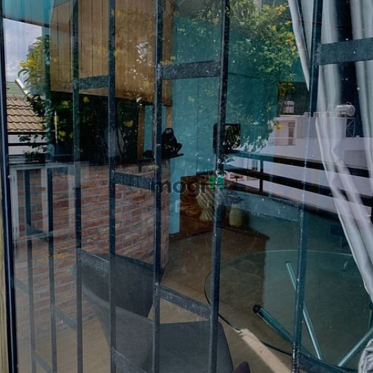 Căn hộ Penthouse có 1pn riêng full nội thất có ban công thoáng mát