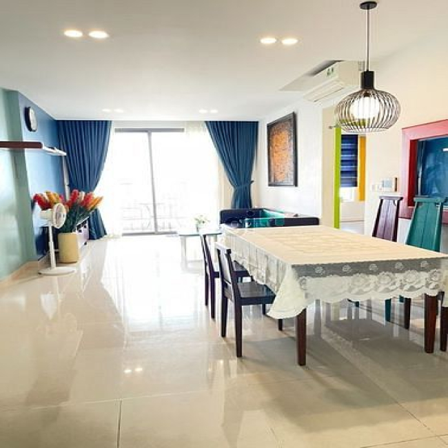 Cho thuê căn 2PN 90m2 The Tresor Quận 4 view sông cao cấp giá 25 tr