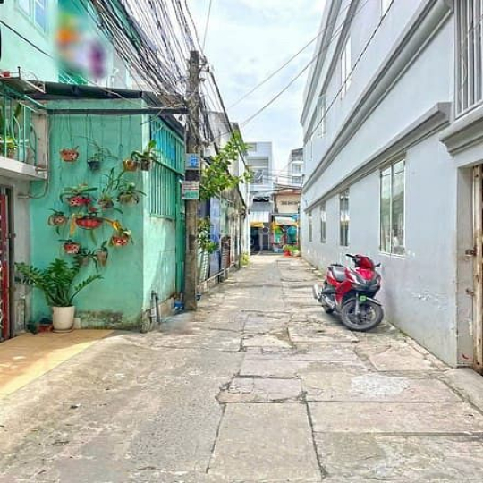 HOT HOT! Nhà 1 lầu hẻm 3m Lý Phục Man, Phường Bình Thuận, Quận 7