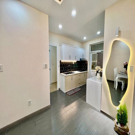 Cần bán căn hộ Sky Garden 3, 2 bed 2wc. Giá 3.18 tỷ, nhà mới 100%