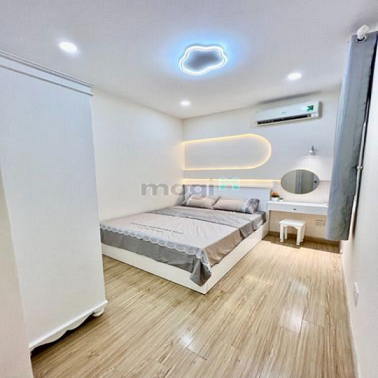 Cần bán căn hộ Sky Garden 3, 2 bed 2wc. Giá 3.18 tỷ, nhà mới 100%