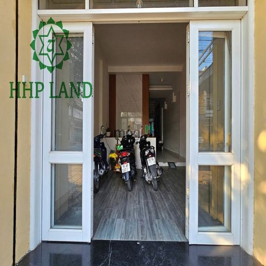 Cho thuê nhà đẹp mặt tiền đường N4 KDC Bửu Long 6 phòng có 6 toilets