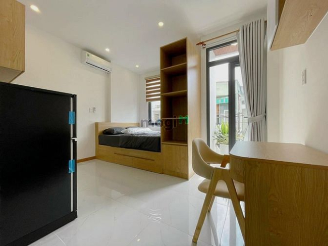 Căn hộ giá tốt ban công full nội thất 35m2 Lũy Bán Bích, Âu Cơ