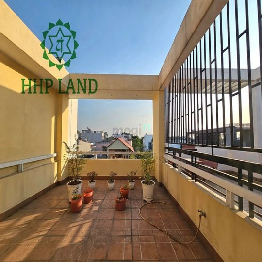 Cho thuê nhà đẹp mặt tiền đường N4 KDC Bửu Long 6 phòng có 6 toilets