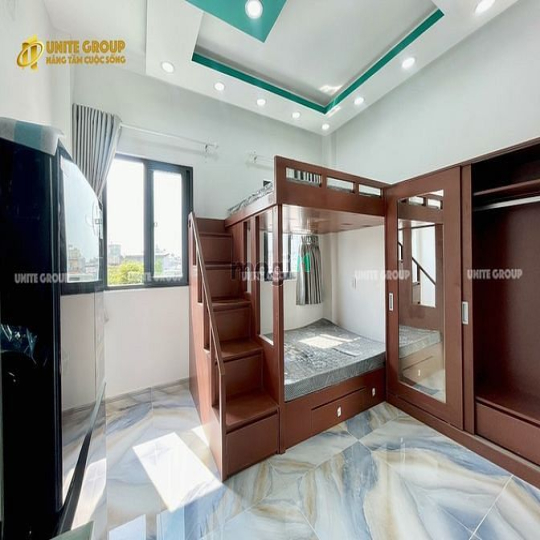 Duplex full nội thất có máy giặc riêng, cửa sổ lớn Âu Dương Lân Quận 8