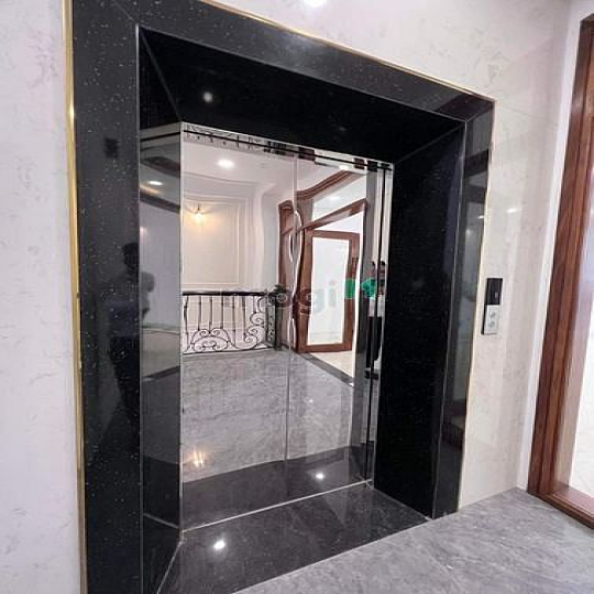 Tòa Văn Phòng VIP phố Trung Kính, Cầu Giấy 138m2 x 10T thang máy.