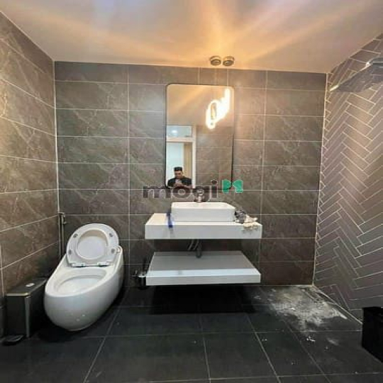 Chạy thận bán nhà 1 lầu hoa sứ phú nhuận 55m2 còn thương lượng