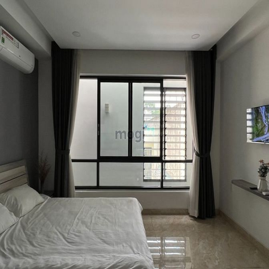 Studio Cửa sổ lớn - Nguyễn Tri Phương - Q5 - Full Nội Thất - 9tr