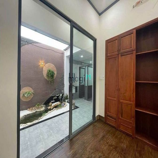 Kẹt tiền bán gấp Nhà 1 trệt, 1 lầu, hẻm Điện Biên Phủ, Ninh Thạnh TPTN