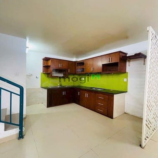 HOT ! Bán nhà Phan Xích Long P7, Phú Nhuận, 3 TẦNG 30M2, chỉ 4.x tỷ