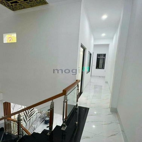 Giảm 399tr Bán Gấp Nhà 1 Trệt 1 Lầu Hoàn Công Xây Dựng, Ngay Chợ 26
