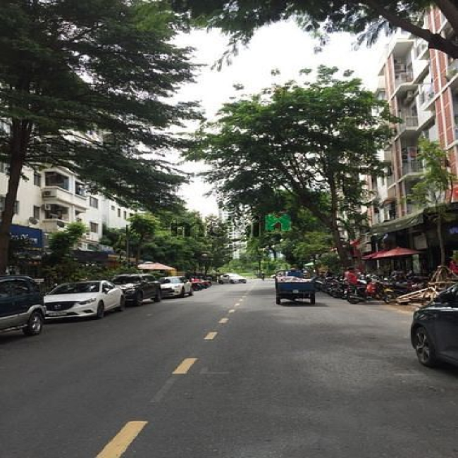 Bán nhanh shop kinh doanh đường Bùi Bằng Đoàn, Hưng Vượng, Phú Mỹ Hưng