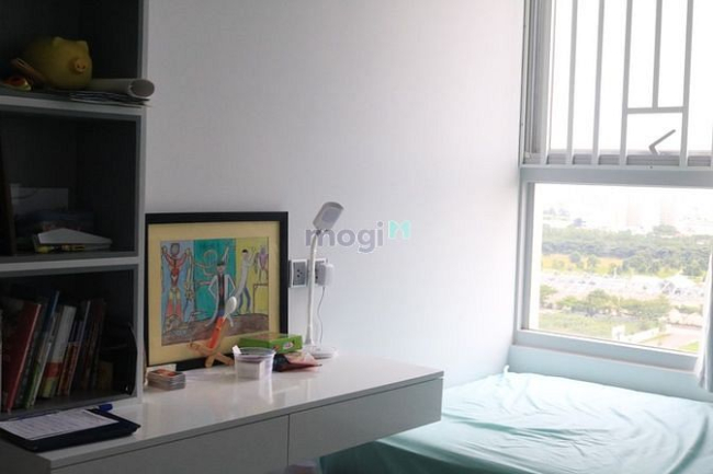 bán gấp căn Penhouse starhill 4PN 250m2 ngay trường đinh thiện lý 2