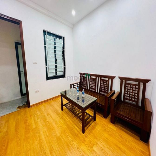 Bán gấp tập thể Văn Miếu - Nhà đẹp ở luôn - Sổ đỏ chính chủ