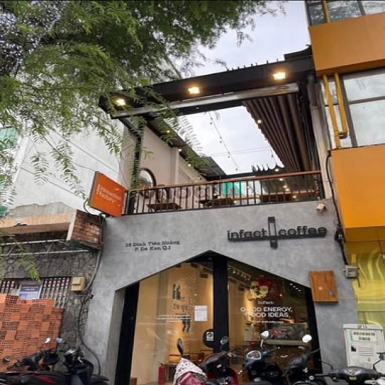 Mặt bằng kinh doanh 103m2 MT Đinh Tiên Hoàng, Q1 cho thuê