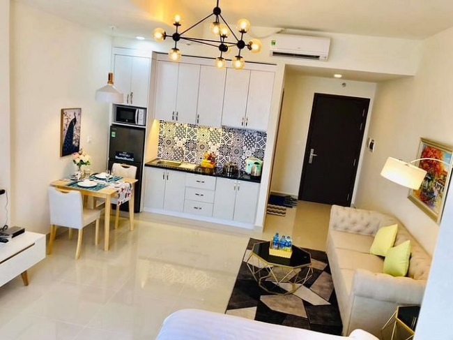 Bán căn 38m2 Sunrise City View, Q7 full NT view Q1 giá 1.7 tỷ