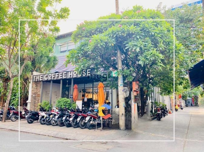 Cho thuê nhà 122 Cao Thắng, Quận 3. Diện tích: 8x18m, 7 tầng có TM