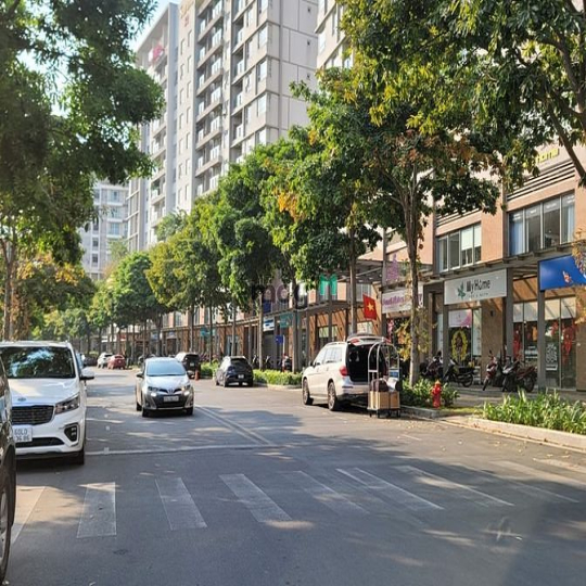 Duy Nhất Hầm - Trệt - Lầu Giá Chỉ 2800$ - Vị Trí Đẹp Nhất - Trống Suốt