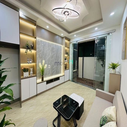 Cần bán Gấp - Nhà Đẹp Gốc Đề 32m² x 5 Tầng 5,86 tỷ