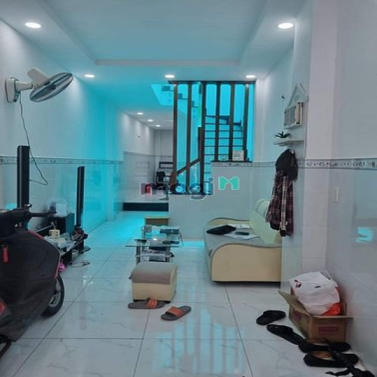 Bán nhà Phường 8, Quận 3, Hai Bà Trưng SHCN 35m2, 2 tầng BTCT.