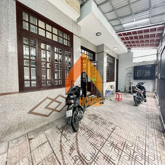 Chốt Ngay Thui Khách Ơi Nhà Trung Tâm Thảo Điền 5PN Chỉ 35Tr