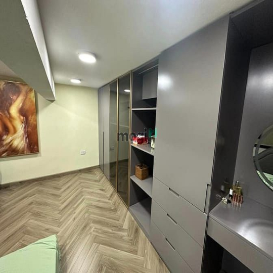 Bán căn hộ t2+3, số 27 Trần Hưng Đạo, 50m2, 6.5 tỷ