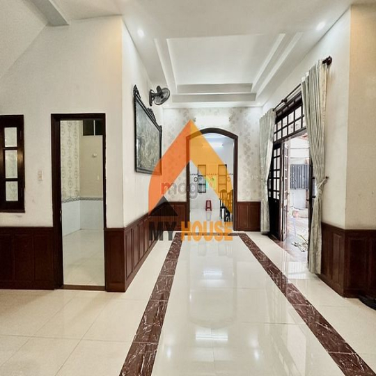 Chốt Ngay Thui Khách Ơi Nhà Trung Tâm Thảo Điền 5PN Chỉ 35Tr