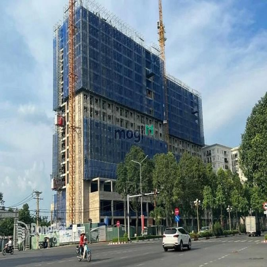 Bán shophouse NOXH P.Quang Vinh ngay Nguyễn Ái Quốc chênh lệch 400tr