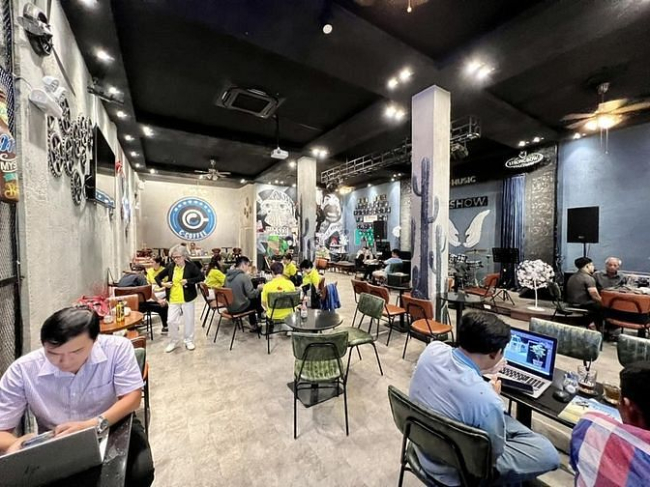 Cho thuê Mặt bằng kinh doanh Coffee Góc 2 MT Diện tích lớn Quận 3