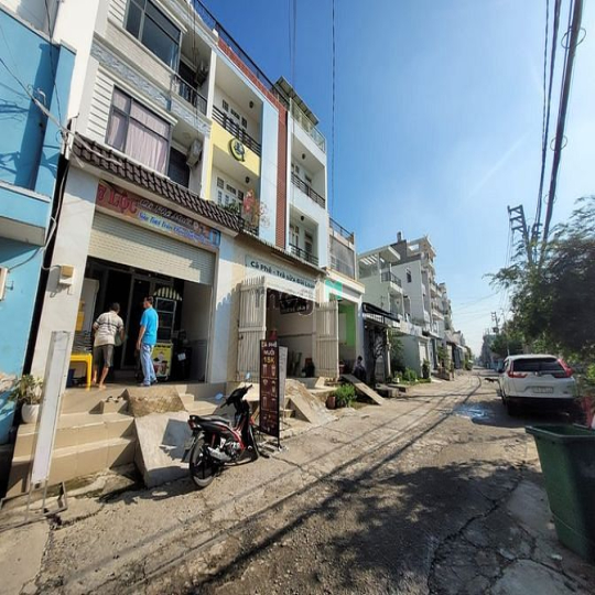 Nhà An Dương Vương An Lạc HXT thông 135m2 ngang 10m chỉ 9 tỷ TL gấp