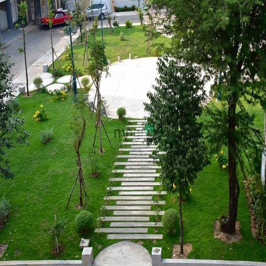 Cho thuê VILLA khu VIP Q2. DT: 800m2. Giá rẻ : 75 triệu. Lh em Khánh