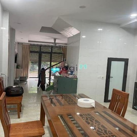 Siêu Hót, Bán Nhà **Bắc Cầu**, 47m2, Ngõ Ô Tô Tránh, Giá 3,8 Tỷ