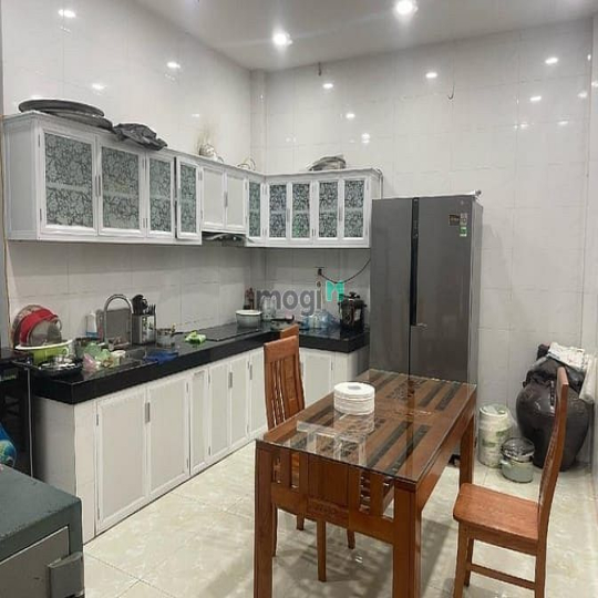 Siêu Hót, Bán Nhà **Bắc Cầu**, 47m2, Ngõ Ô Tô Tránh, Giá 3,8 Tỷ