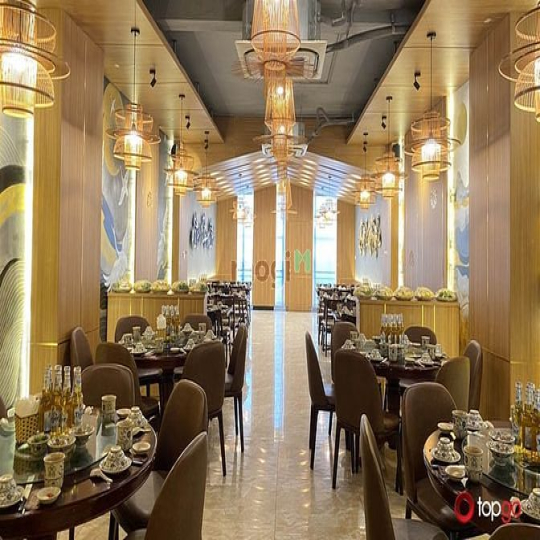 HOT!!! Cho thuê nhà MP Duy Tân DT: 70m2*6 tầng - MT: 5m.KD mọi mô hình