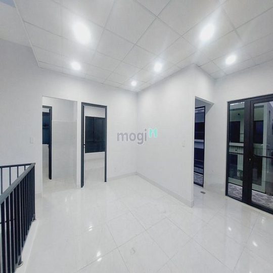 Cho thuê nhà 1 trệt 2 lầu góc 2 mặt tiền đường Lý Văn Sâm ,Biên Hòa