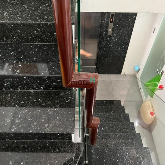 Bán nhà phố nội khu Hưng Gia 2, Phú Mỹ Hưng ưu tiên cho khách đầu tư