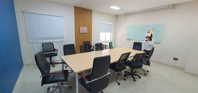VP tầng trệt Sala. Giá 18tr/tháng. Hầm xe riêng. Miễn phí quản lý