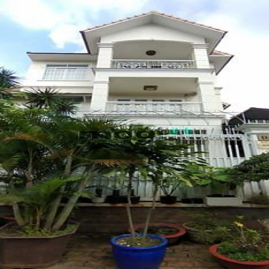 Bán Villa khu ComPound Lương Định Của An Phú Quận 2 7x20 giá chỉ 33T
