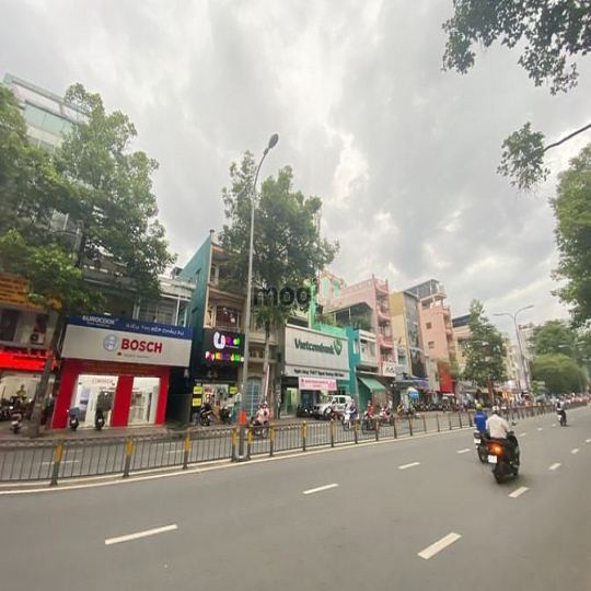 Bán nhà GÓC 2MT số 1168A đường 3/2, Phường 12, Quận 11, Hồ Chí Minh