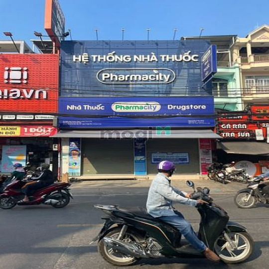 Cho thuê nhà mặt tiền số 93-95 đường Lê Văn Việt, Phường Hiệp Phú, Quậ