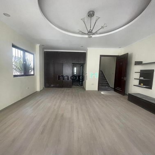 Bán nhà Kim Mã_Phân Lô 3 Thoáng_Oto Tránh_Kinh Doanh_45m 5T_Nhỉnh 12Tỷ