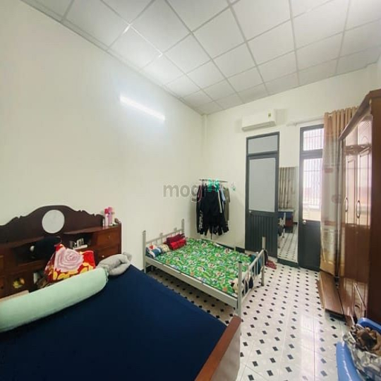 Nhà mặt tiền đường số 13 sát Aeon Mall, 53m2, 2 Tầng, Shr.