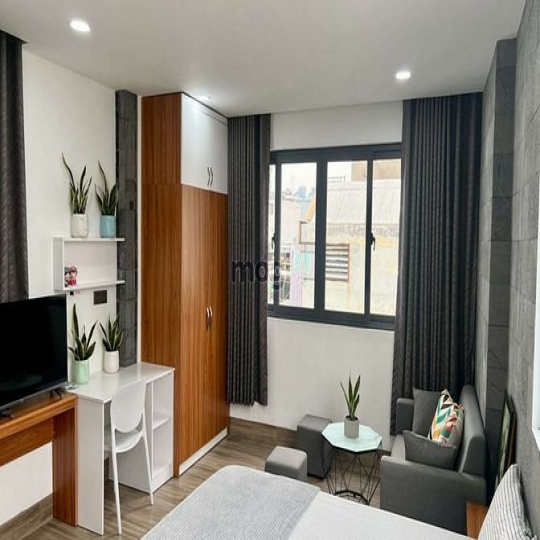Trống Lại Căn Hộ Studio Cửa Sổ Thoáng_mất 3-5 phút tới ĐH GTVT-Hutech