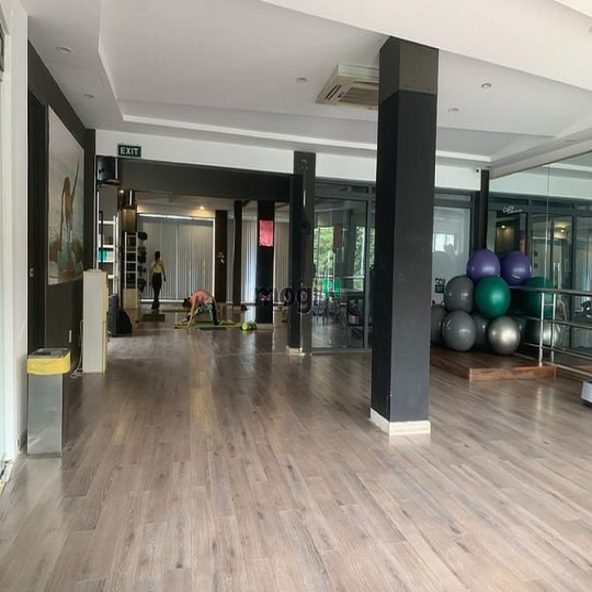 Nhà MT Pasteur “8x20M” - 4 Tầng Sàn Suốt, Hợp làm Bida, Gym, Showroom