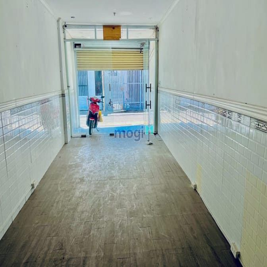 Nhà bán vị trí kinh doanh P.Quang Vinh 55m2 giá 3,45 tỷ buôn bán 3PN