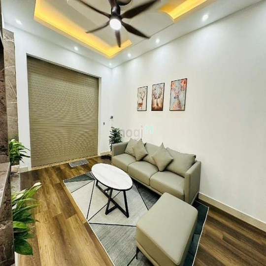 Bán Nhà Minh Khai - Mới Đẹp - Hiếm 39m² x 5T mt 3.5m 8.7 tỷ