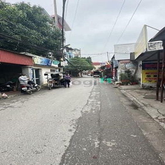 +Siêu Phẩm-Cực Hiếm-Mặt Phố-Lô góc-KING DOANH SẦM UẤT.